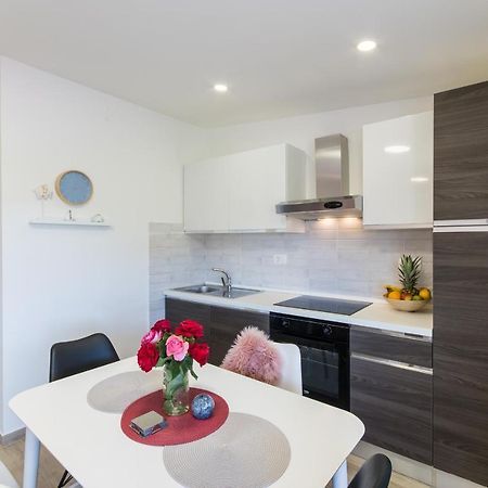 Apartment Finta Rogotin Exteriér fotografie
